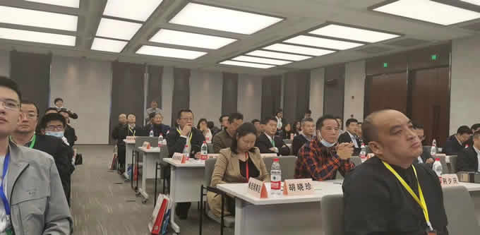 铁米钢砂陈总参与国内钢结构协会（第四届会员代表大会暨第四届理事会第1次会议）